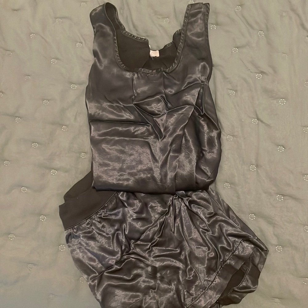 PJ Harlow Set